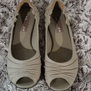 Skechers Women's Open Toe Biker Flats